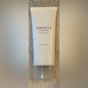 Skin1004 Madagascar Centella Soothing Facial Cream, 3.38 fl oz, EXP 2028